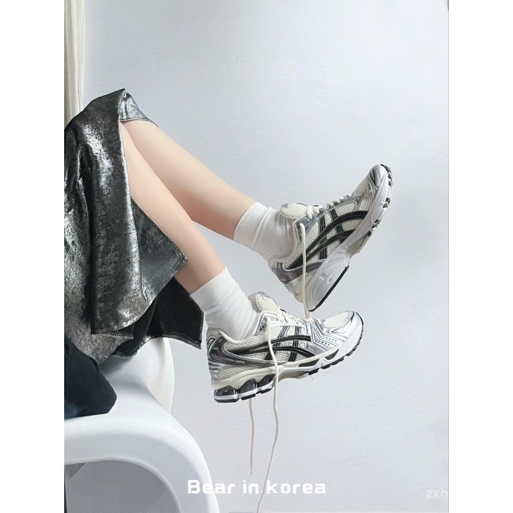 Asics Gel-Kayano 14 ผู้ชายและผู้หญิงเงินสีดําและสีขาวรองเท้าวิ่ง Midnight Silver 1201a019-108 AEY4 T