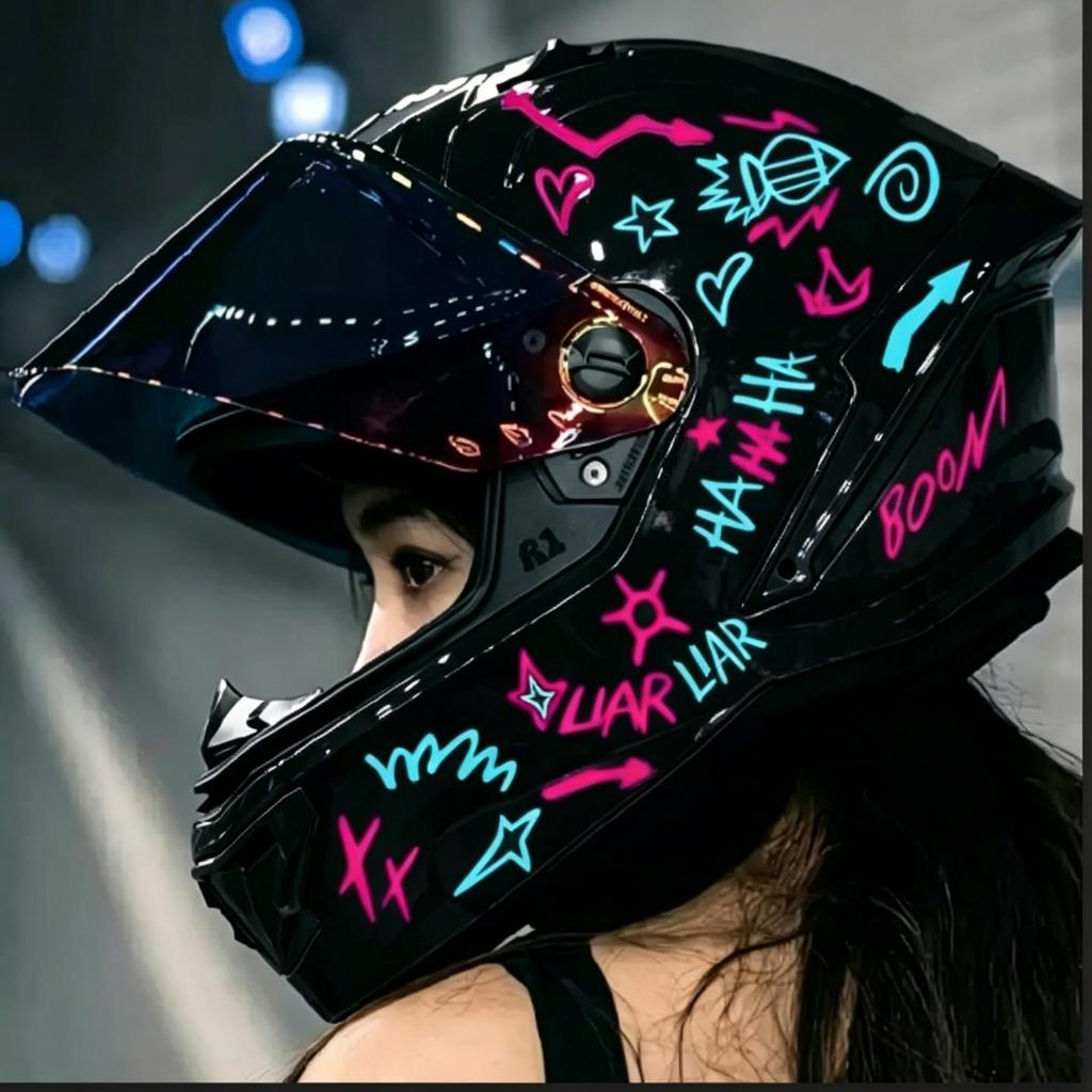 2 ชิ้น Jinx Graffiti สติกเกอร์ไวนิลกันน้ําสําหรับหมวกกันน็อครถจักรยานยนต์แล็ปท็อปรถ