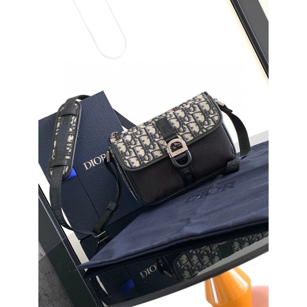 < Seven Selection > หนังต้นฉบับที่สุด Daigou ระดับ D บ้าน 2023 สไตล์ใหม่ Dior 8 ฤดูใบไม้ร่วงผู้ชายสว