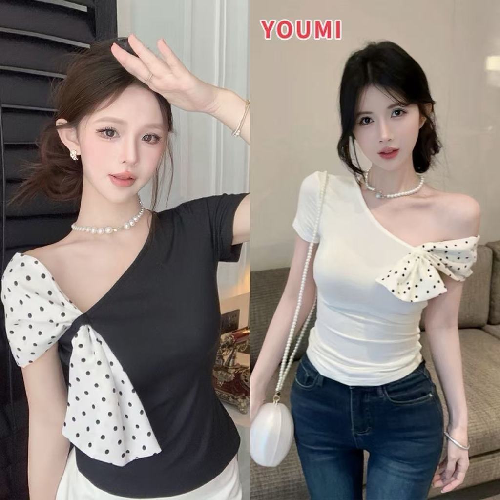 YOUMI 2สี เสื้อท่อนบน ลายจุด ปาดไหล่ข้างเดียว ดีไซน์น่ารัก สไตล์เกาหลี ใส่สวย