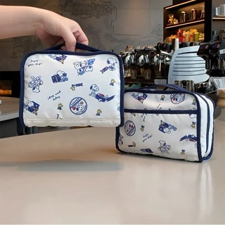 Snoopy กระเป๋าเครื่องสําอางแบบพกพา Wash Hand-Carry Small Bag Multi-Layer Storage Commuter Bag การ์ตูนน่ารักแบบพกพา