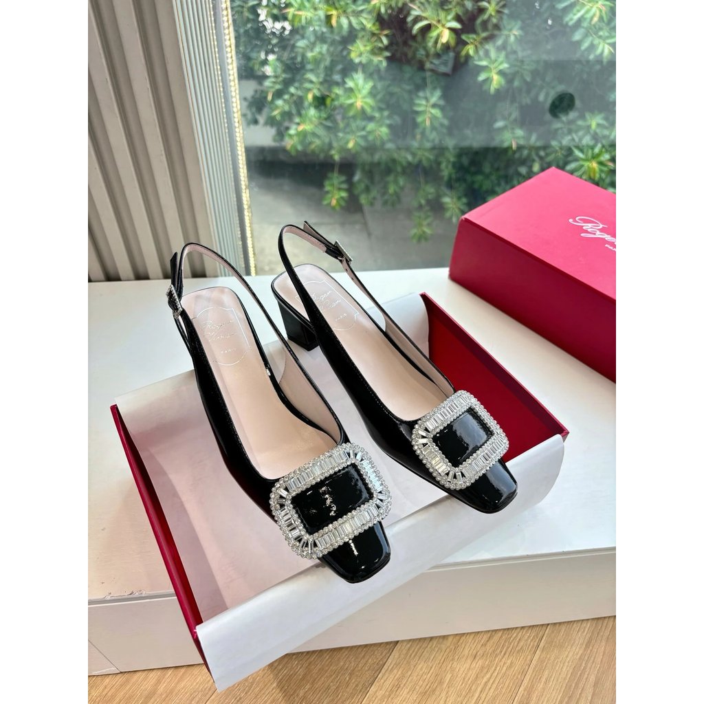 2025.7.8-4.5 ซม. Heel Roger vivier RV Diamond Buckle Shoes/รองเท้าส้นสูง