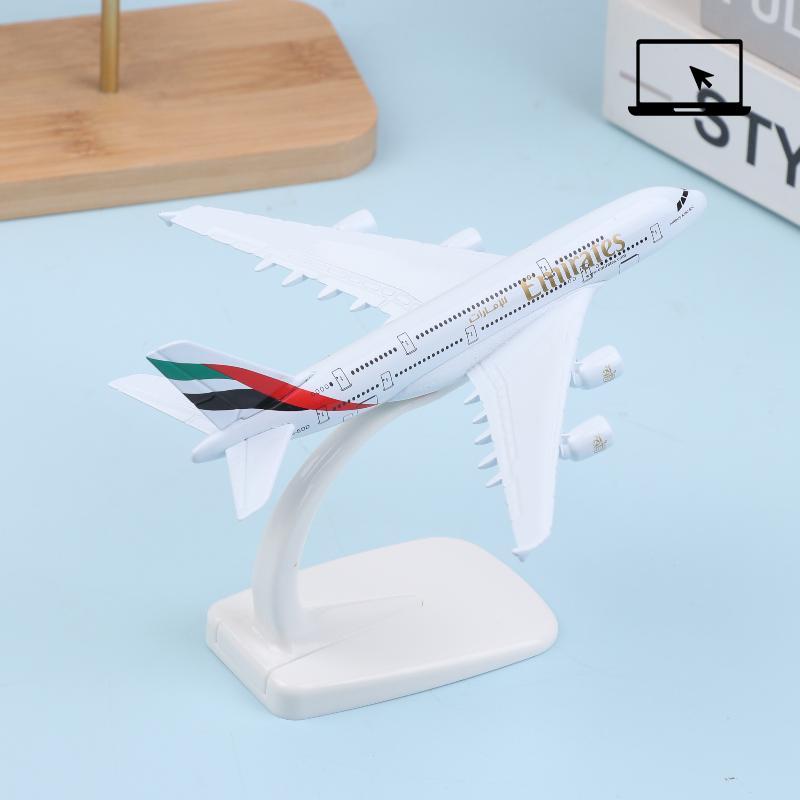 [TH] 1 ชุด Airbus A380 14 ซม.เครื่องบินรุ่น Emirates โลหะจําลองวัสดุโลหะผสมเครื่องบินการบินจําลองเคร