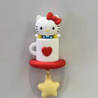 พร้อมส่ง กล่องปริศนาซีรีส์ร้านอาหารย้อนยุค Hello Kitty | การปรับแต่งของขวัญสติ๊กเกอร์ติดตู้เย็นเรืองแสงดาว