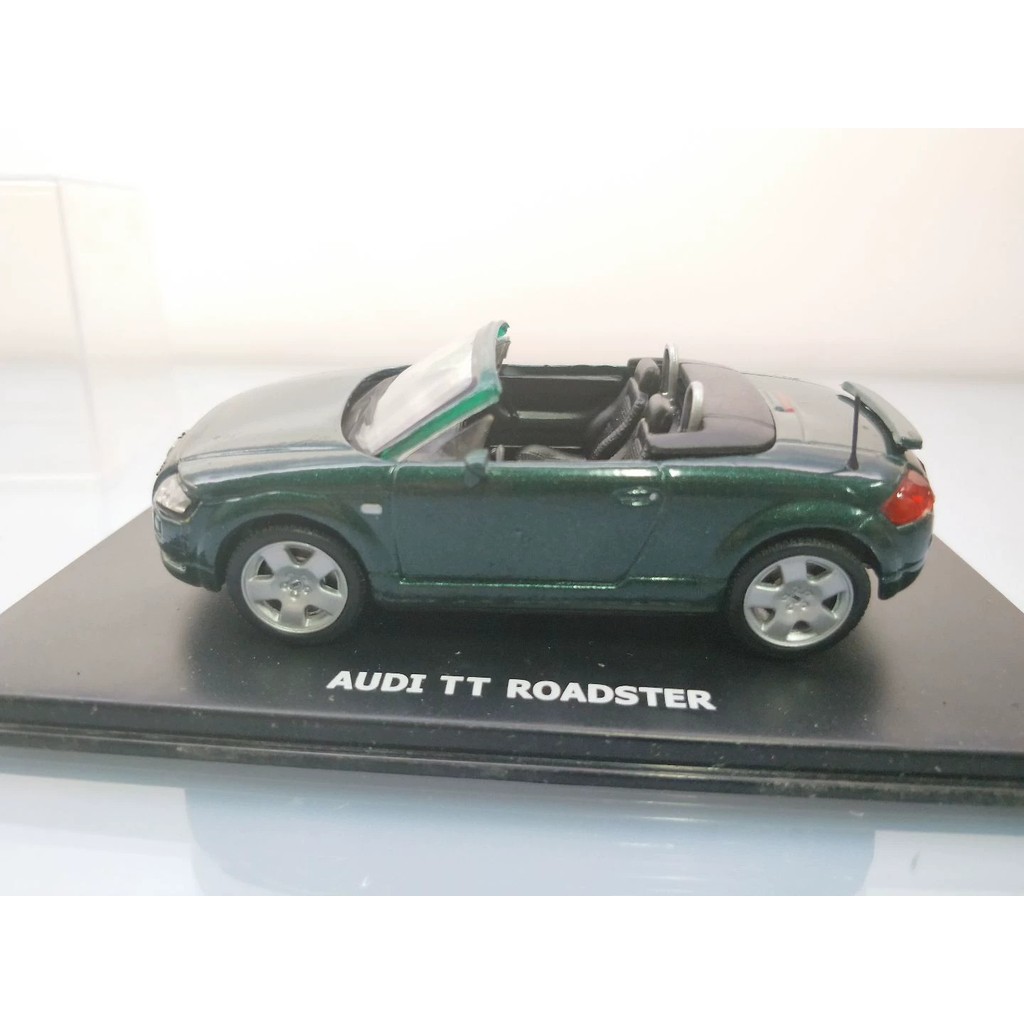 [ใหม่ในเดือนพฤษภาคม] 1: 43WEMI ยี่ห้อ Audi TT Alloy Car Model 15 ปี Ago Old Goods Brand New Intact O