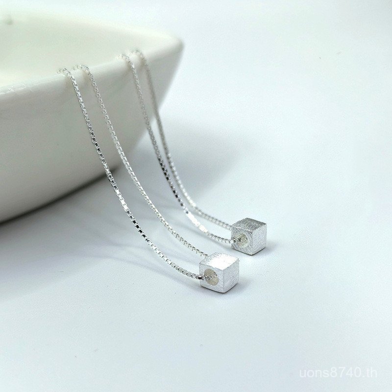 Simple Luxury Brushed Square Feel s925 จี้เงินสเตอร์ลิง Clavicle Feel สร้อยคอออกแบบหญิง Niche High-E
