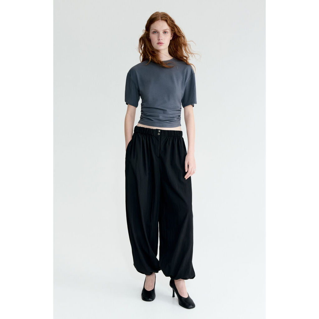 H&M(เอชแอนด์เอ็ม) เสื้อยืดดีไซน์รอยจีบ Women Ruched T-shirt 1320470_1