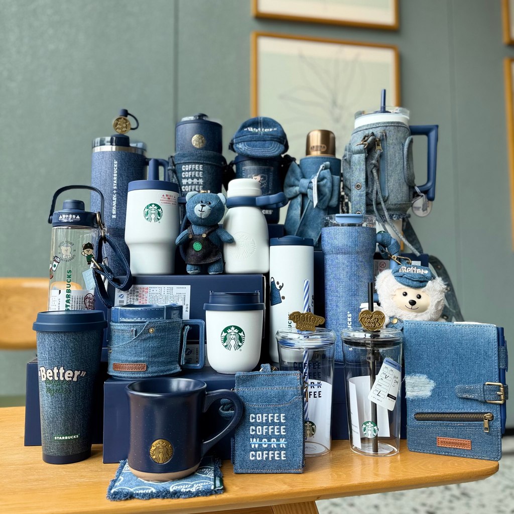 Starbucks Cup 2026 Denim Star Coffee Series Denim Notebook Mark Glass Straw Assembled Insulation Water Cup