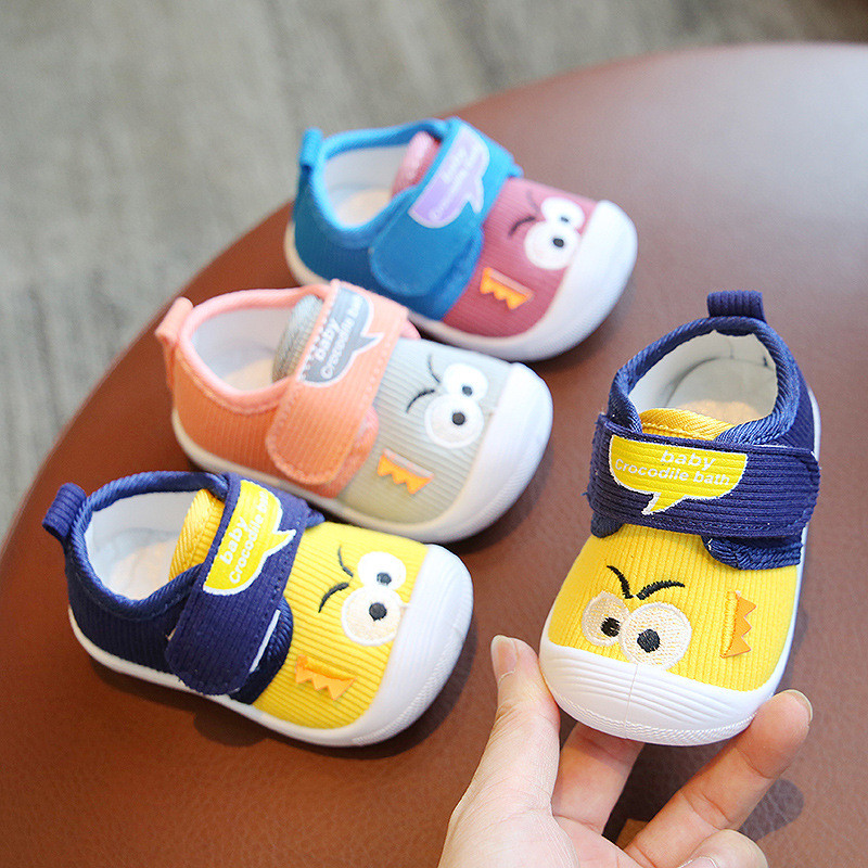TB2 2022 Baby First Walker Shoes Breathable Anti Slip Shoes Kids Soft Bottom Shoes with Sound