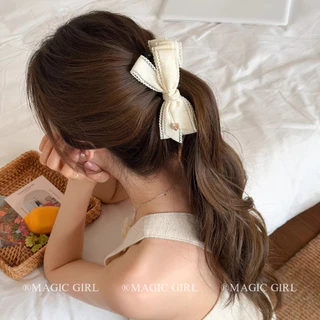 กิ๊บติดผมโบว์สีขาวแบบคลิปผ้า สำหรับแต่งเติมลุคให้ดูน่ารัก