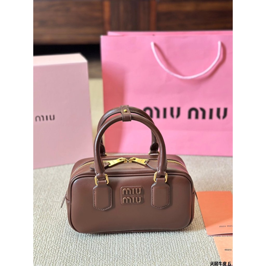 24.9.2 ปรับปรุง First Layer Cowhide Stone South Wood Color Liu Haocun Same Style miumiu กระเป๋ากล้อง