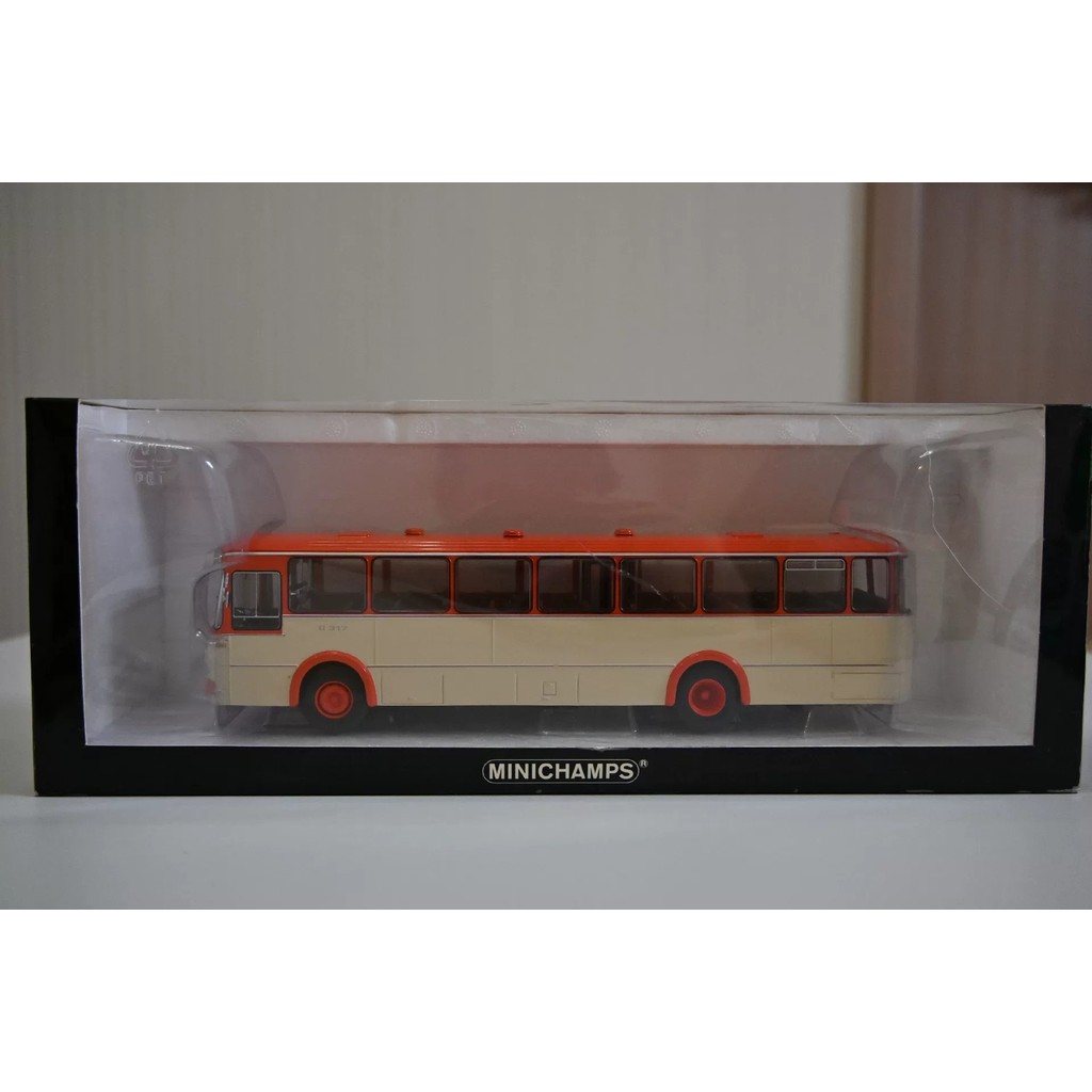 {minichamps} 1/43 Mini Cut Mercedes Benz o