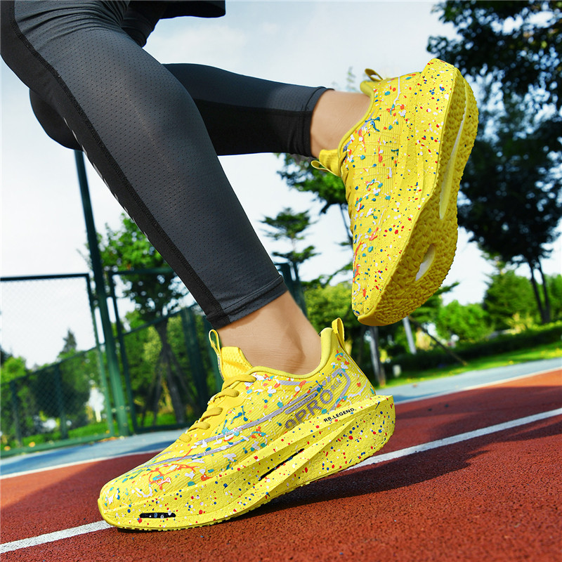 รองเท้าวิ่งลำลองชาย สุดเก๋ Running Shoes Men ระบายอากาศ กันกระแทก ทนต่อการสึกหรอ คุณภาพสูง ราคา ถูกที่สุด ดีลบีเคเค แกลเลอรีภาพที่ 2