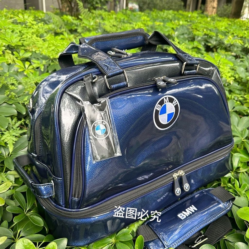 ถุงกอล์ฟ BMW สำหรับทั้งผู้ชายและผู้หญิง ผลิตจากวัสดุคริสตัลสองชั้น มีพื้นที่เก็บเสื้อผ้าและรองเท้าอย