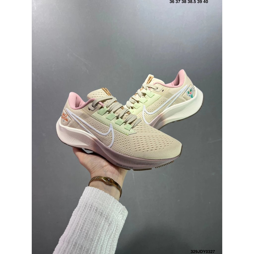 รองเท้าวิ่ง NK Zoom Pegasus 38 รุ่นล่าสุดCW7358-101 น้ำหนักเบาที่สุด งานประกอบอย่างประณีต พร้อมการส่