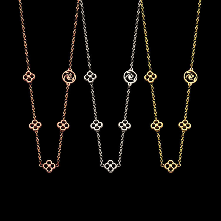 V Letter Four Hollow Flower Necklace Asian Gold Flower Set Necklace