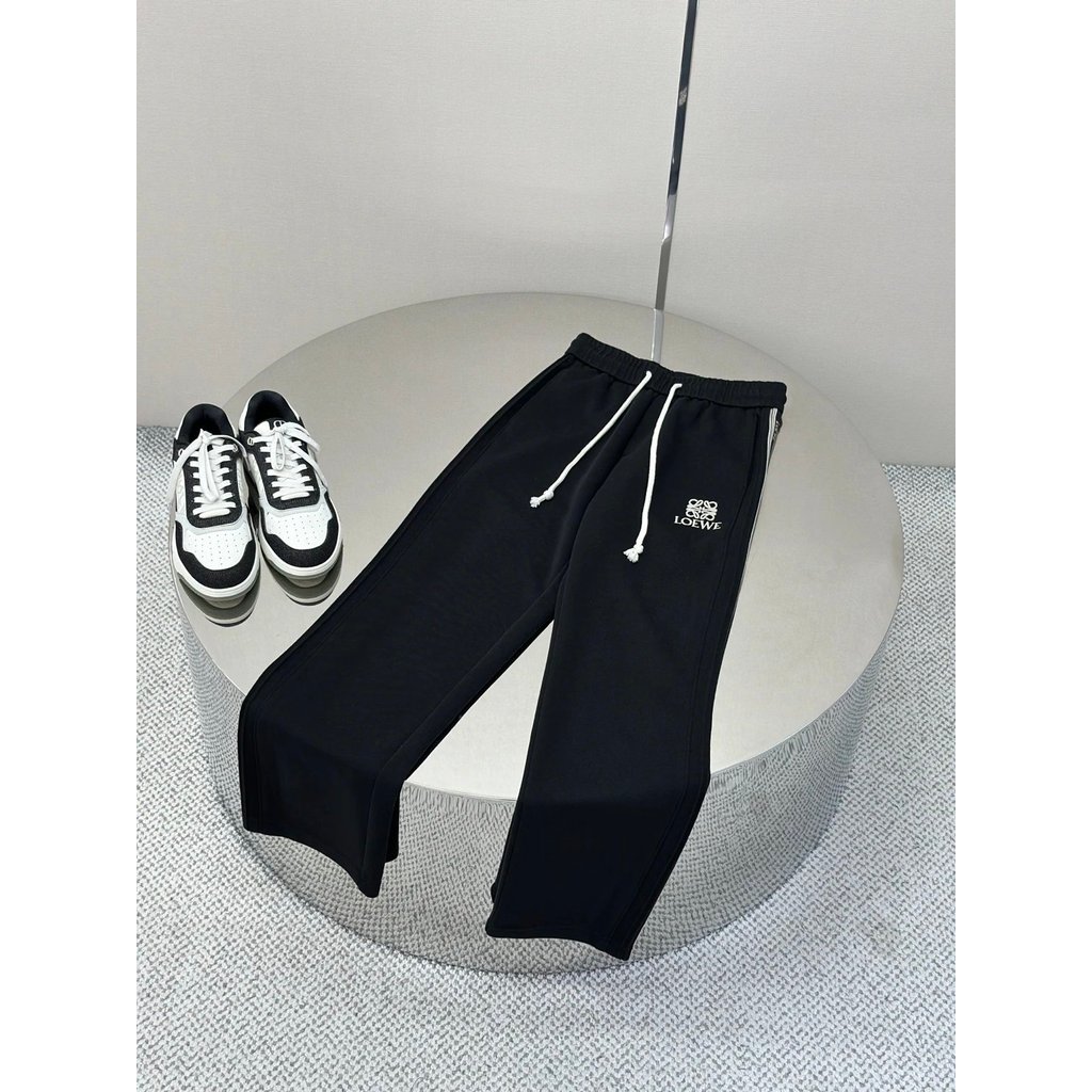 กางเกงลำลอง LOEWE สีขาว Drawstring แบบดึงกระบอก