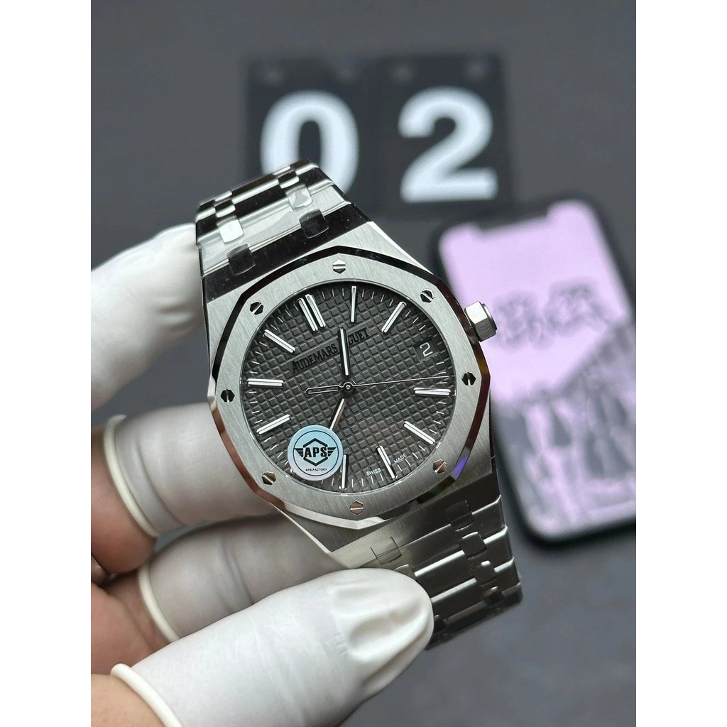 A aps เมษายน Royal Oak 15510 พื้นผิวสีเทา