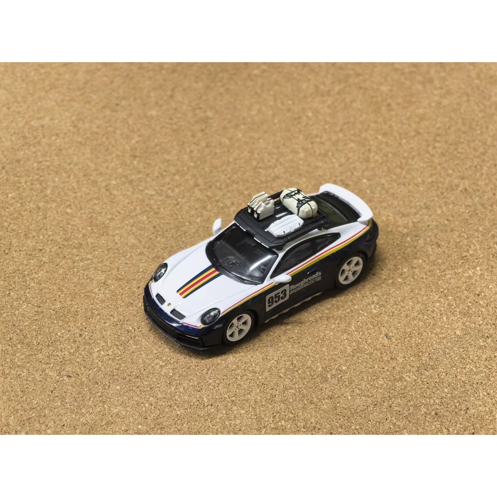 ไก่จิ๋วเบอร์ 1: 64 Porsche 911 Dakar Dakar No. 953