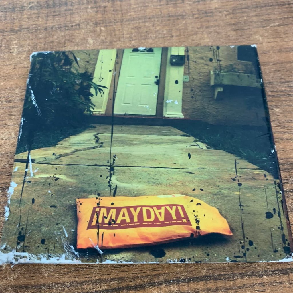 (ไม่มีการปิดผนึก) ¡Mayday! ¡วันเมย์! หวง