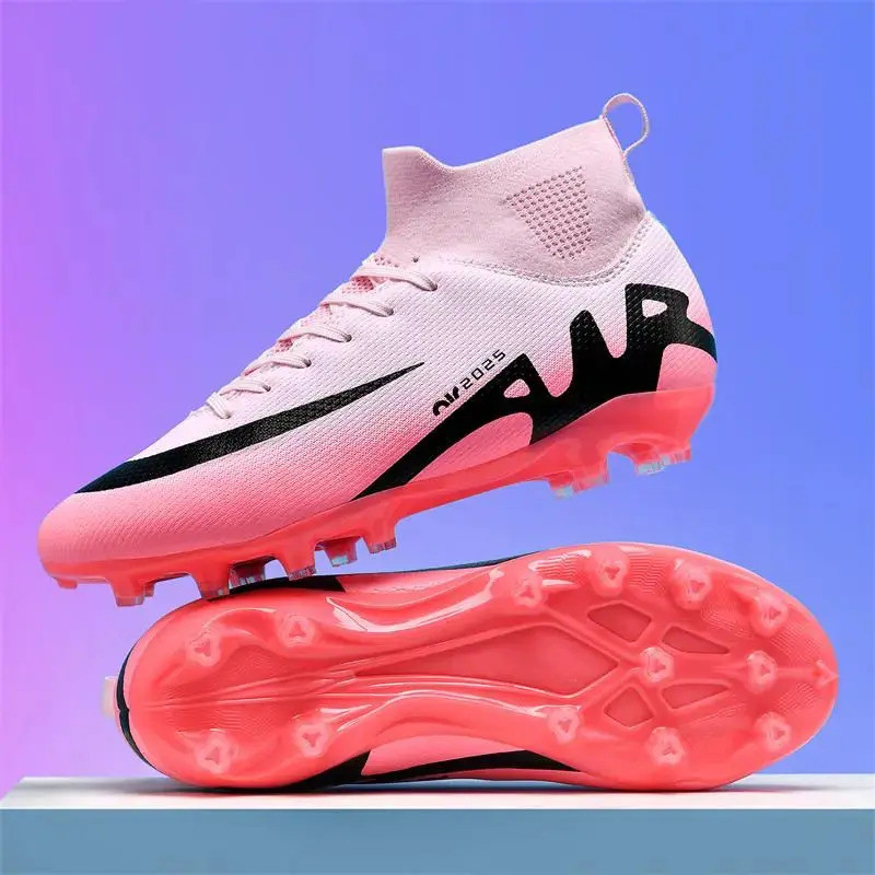 รองเท้าฟุตบอลมืออาชีพ TF FG Sole กันลื่น สำหรับผู้ชายและเด็กหญ้า ใช้ในการฝึกฝนฟุตบอลในร่ม
