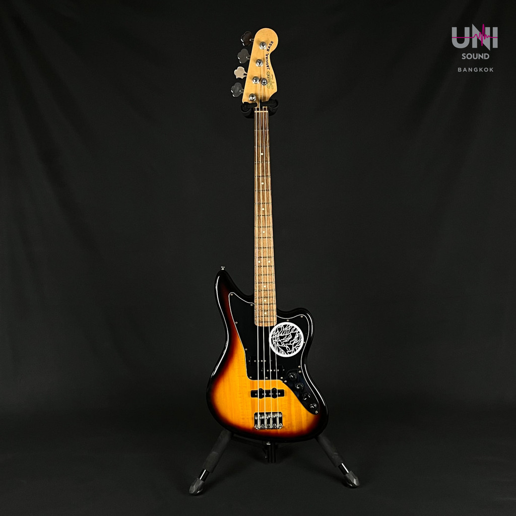 เบสไฟฟ้า Squier Jaguar Bass