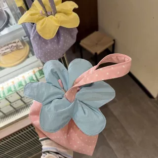 FITNESSFACTORY กระเป๋าสะพายข้างลายดอกไม้, กระเป๋าสไตล์เกาหลี Sparkly Star Flower Bag, Casual Cute Plaid Cloth Canvas Shoulder Bag Vacation