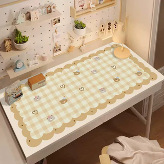 แผ่นรองโต๊ะทำงาน 60x120CM ลายการ์ตูน กันน้ำ กันมัน ทนต่อคราบสกปรก ปกป้องสายตา สำหรับเด็กและนักเรียน