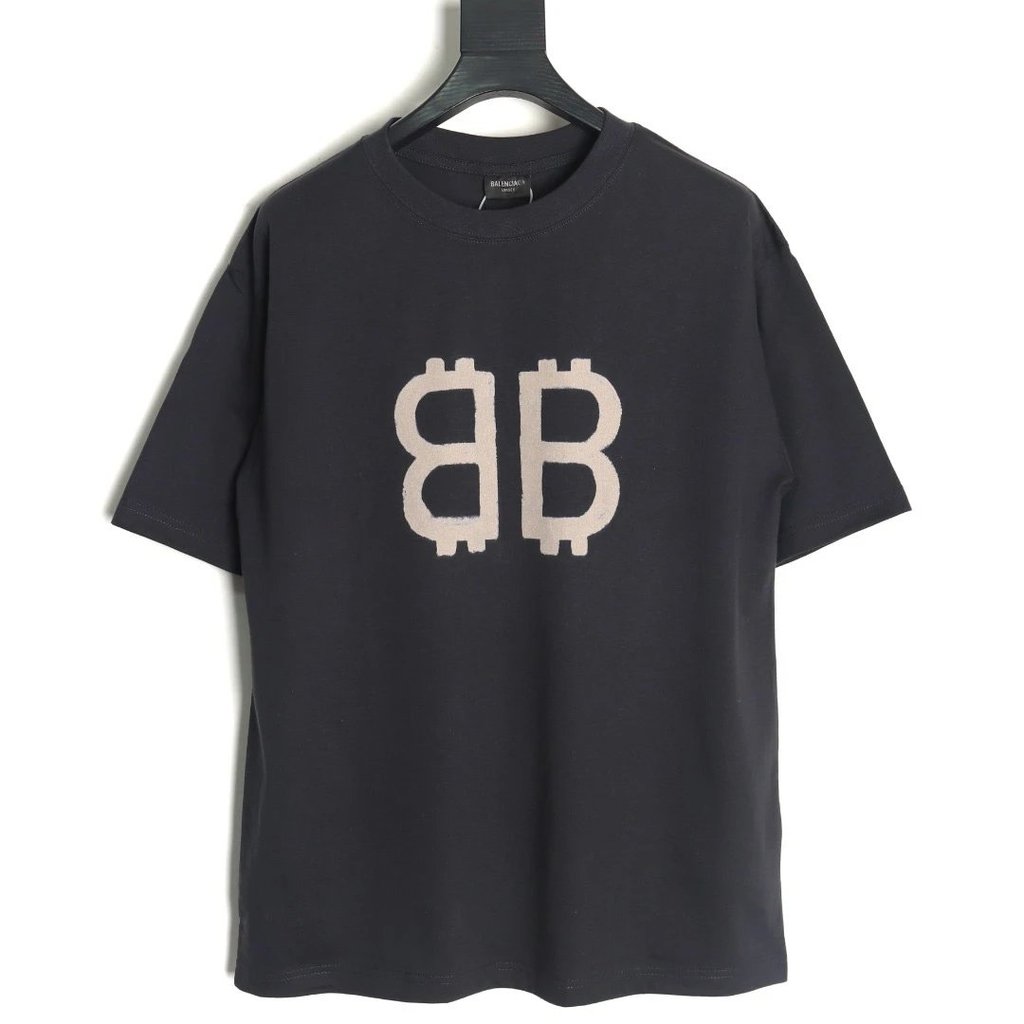 เสื้อยืดแขนสั้นคอกลม Balenciaga