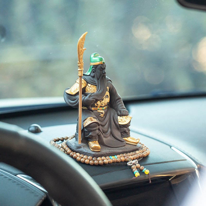 ตกแต่งรถ Creative High-End Guan Yu Bus ตกแต่งภายในรถยนต์ God of Wealth Guan Erye Guan Yu พระพุทธรูปร