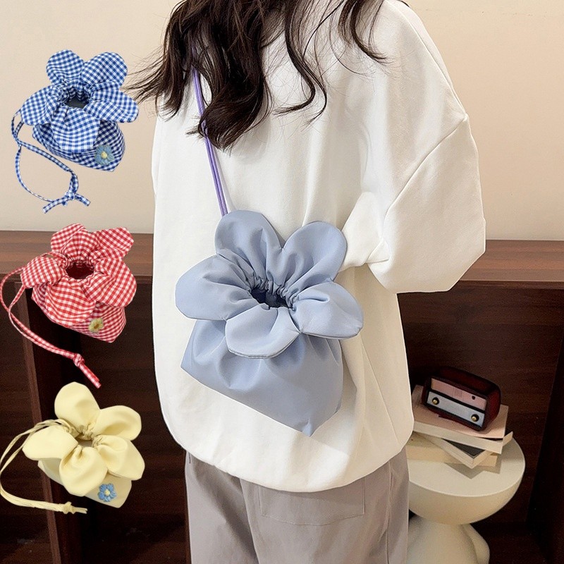 Creative Flower Blossoms Bag กระเป๋าหูรูดความจุขนาดใหญ่สองด้าน