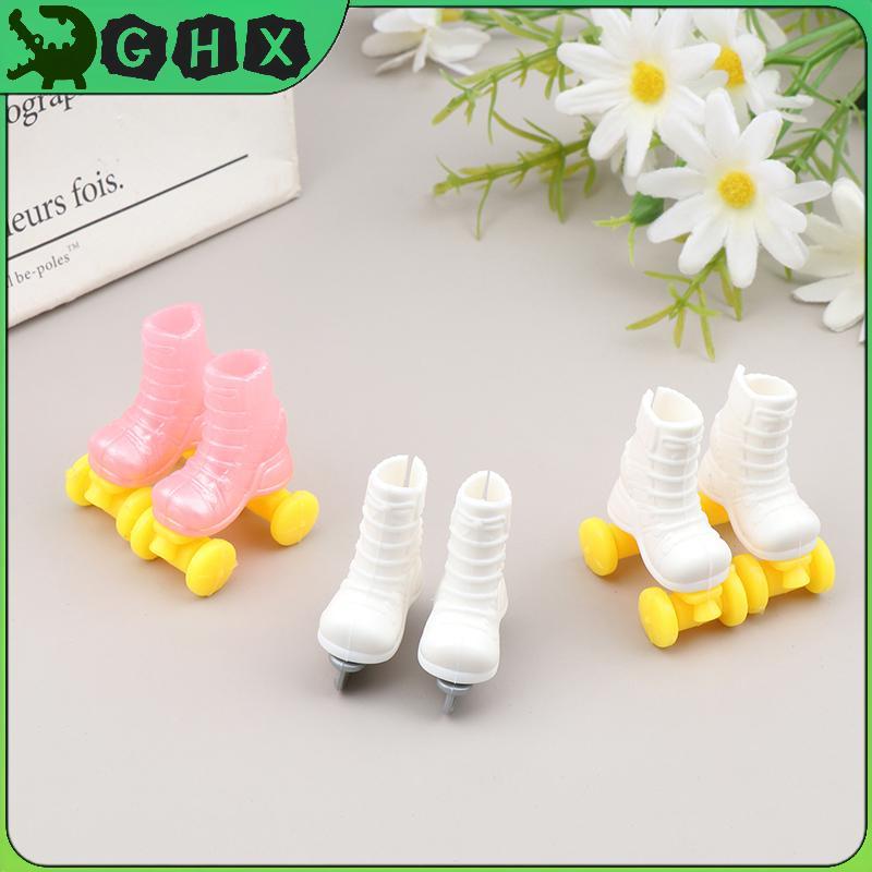 BlowGentlyWind สีชมพู Roller Skates รองเท้าสําหรับตุ๊กตาแฟชั่นรองเท้าสั้นตกแต่งกีฬาของเล่นเล่นตุ๊กตาอุปกรณ์เสริม BGW