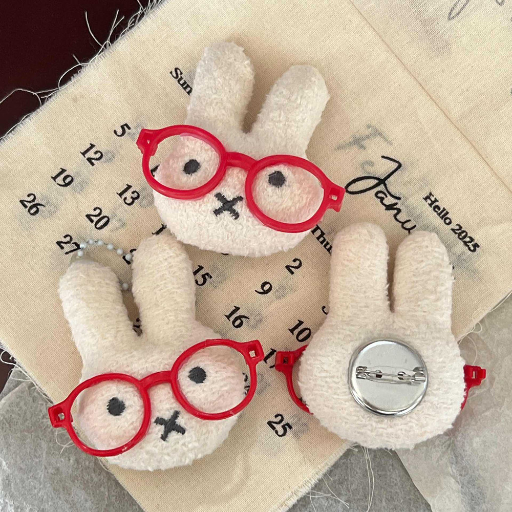 ตุ๊กตา Miffy พวงกุญแจน่ารัก Miffy กระต่ายพวงกุญแจจี้กระเป๋าอะนิเมะแขวนอุปกรณ์เสริมเคสโทรศัพท์ Charms พวงกุญแจ