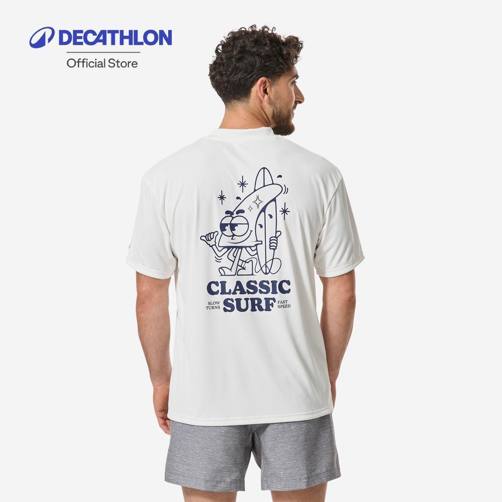 Decathlon Men’S Short Sleeve Anti-UV Surf T-Shirt Loose Fit เสื้อโต้คลื่นกันยูวีแขนสั้นทรงหลวมสำหรับผู้ชาย - White