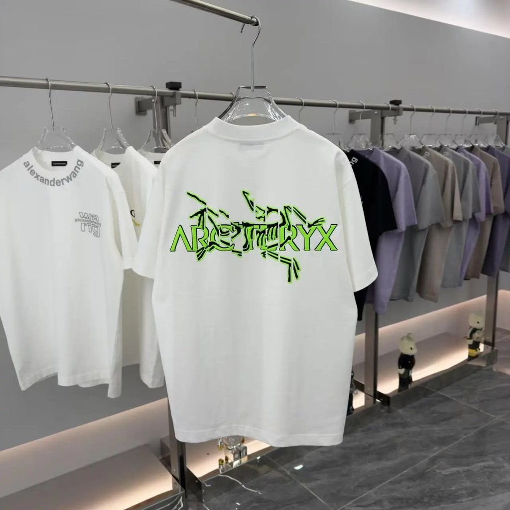 Nos เสื้อแขนสั้นกลับกีฬากรอบโลโก้รอบคอสไตล์ตัวอักษรพิมพ์ที่ไม่ซ้ํากันนกสีขาวฤดูใบไม้ผลิฤดูร้อนสินค้า