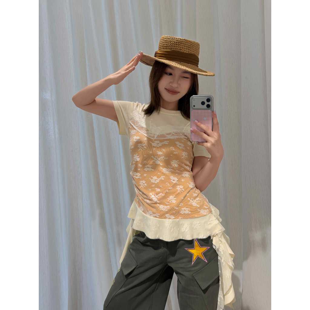 Vacation in HK |Original Design IRIS BOUTIQUE ISYK127 Luna Lace Layered Slim Top