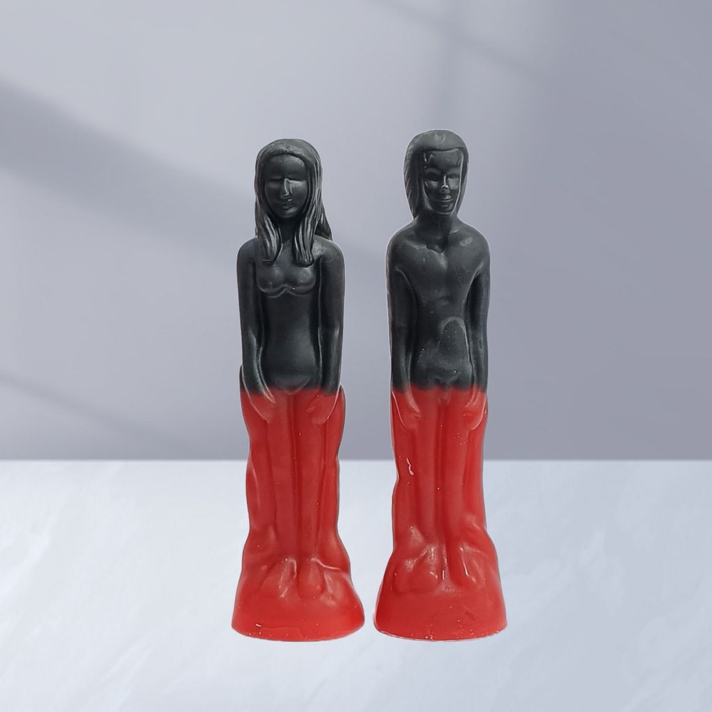 Handmade gift candles, handicrafts, aromatherapy candles, handmade two-tone human-shaped candles, co