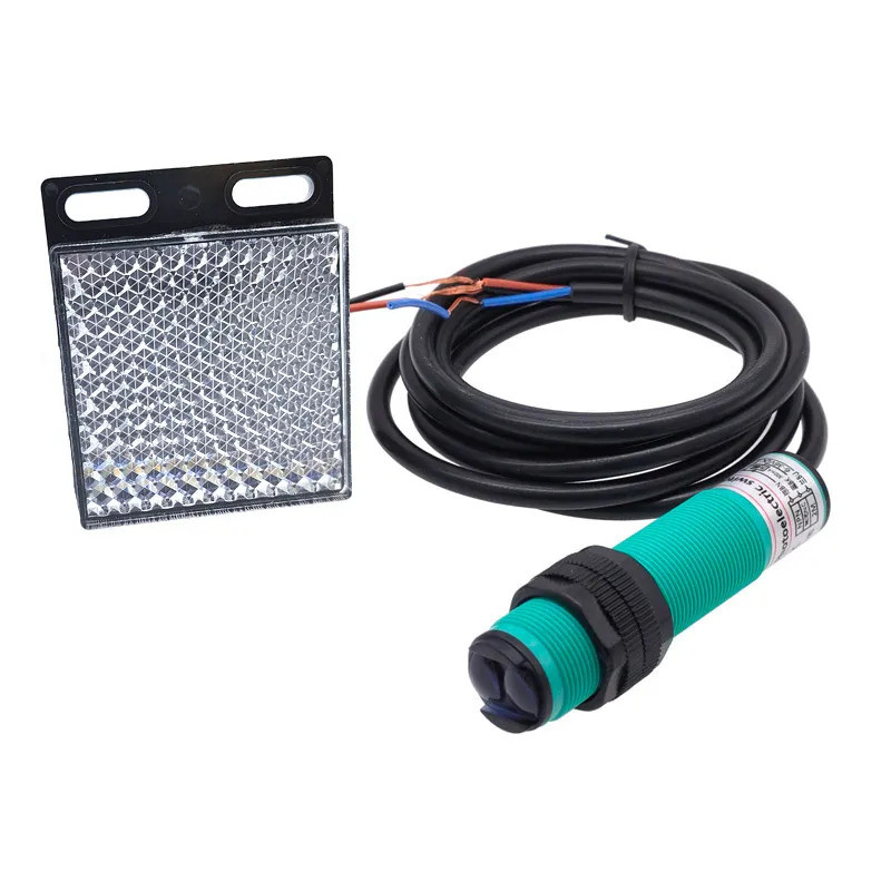 Feedback สวิตช์โฟโตอิเล็กทริคสะท้อนแสง E3F-R2NK NPN PNP DC5-36V ช่วงการตรวจจับ 2m ปรับ NK/N2/P1/P2/Y