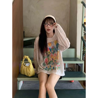 Vogue🌟พร้อมส่ง🌟 เสื้อซีทรูแขนยาวคอกลม ทรงโอเวอร์ไซส์ ลายระบายสีน่ารักๆ ใส่สบาย (FY2149)