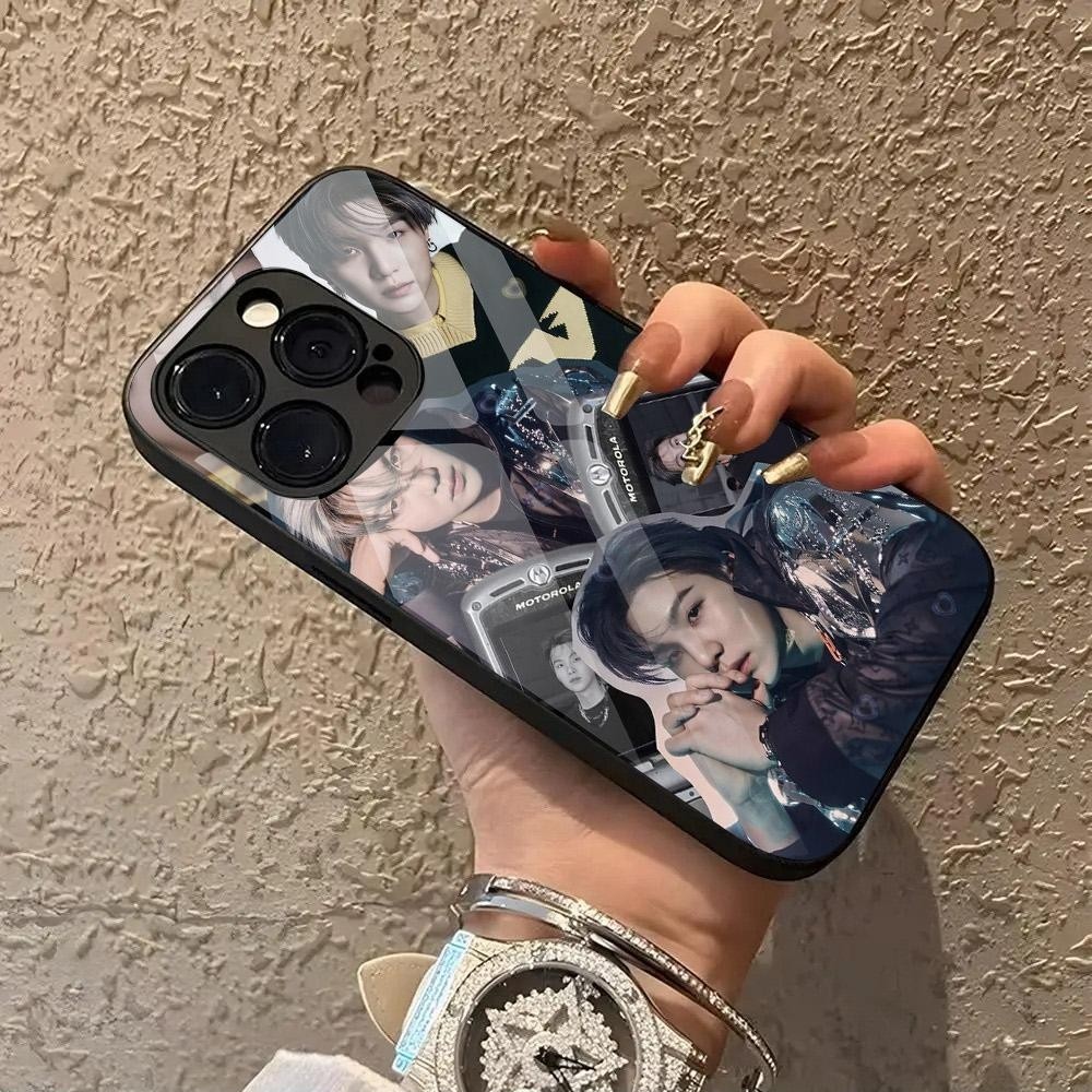 Suga Min Yoongi 03 เคสโทรศัพท์แก้วสําหรับiPhone 17 16 Pro Max 17Air 15 Pro Max 14 13 12 11 เคสโทรศัพ