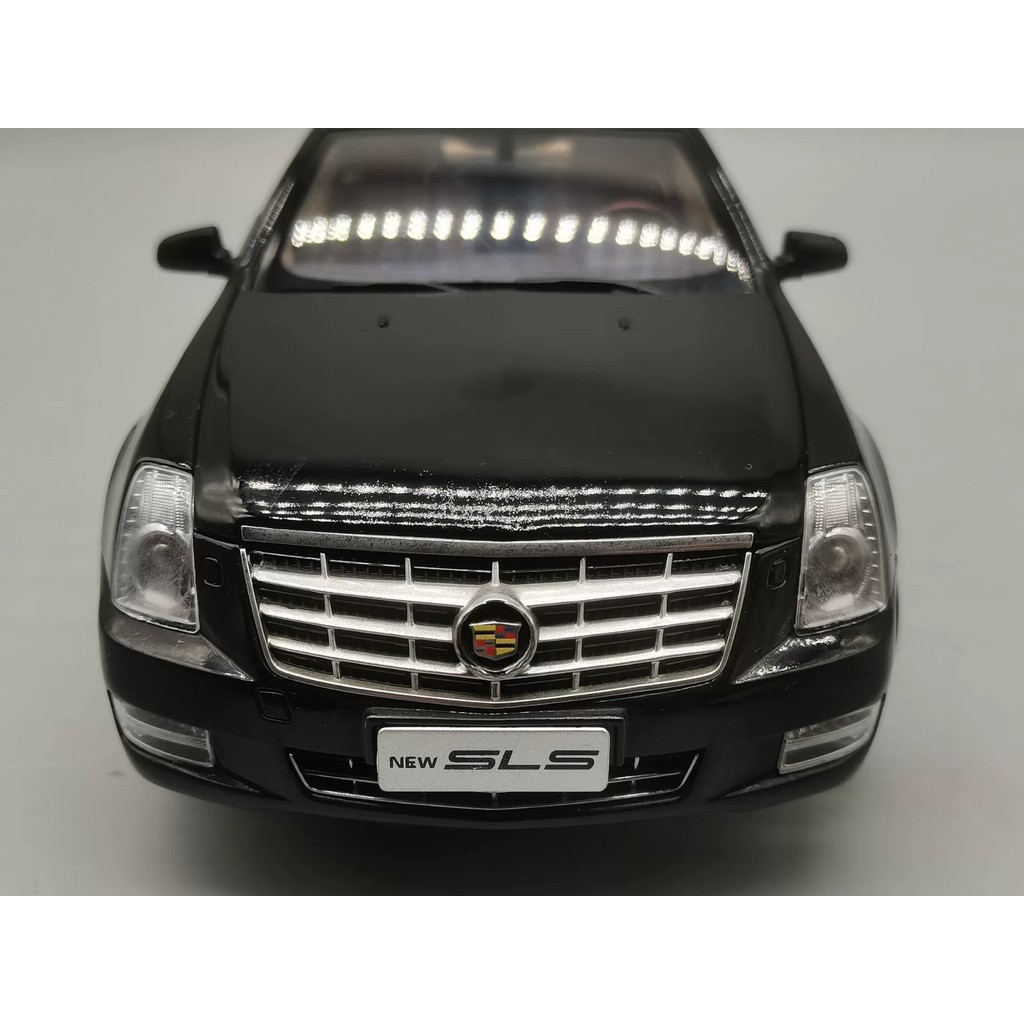 [คลังสินค้าพร้อม ถ้าคุณมีคําถามใด ๆ ติดต่อ] Cadillac New SLS Original Factory Car Model 1/18