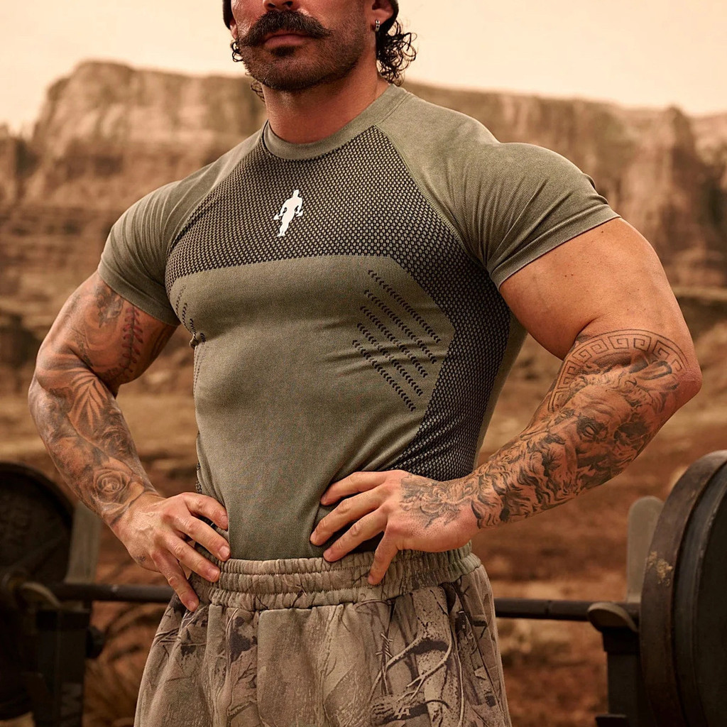New Workout Clothes Coach Sports T-shirt Training Clothes Short-Sleeved Workout Clothes 2jKf