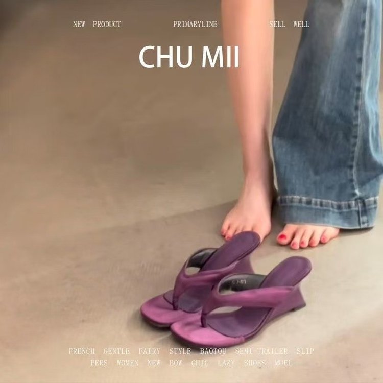 รองเท้าแตะสุภาพสตรีสแควร์ Toe Flip-Flops Retro Elegant Wedge Heel Flip-Flops ขนาด 35-