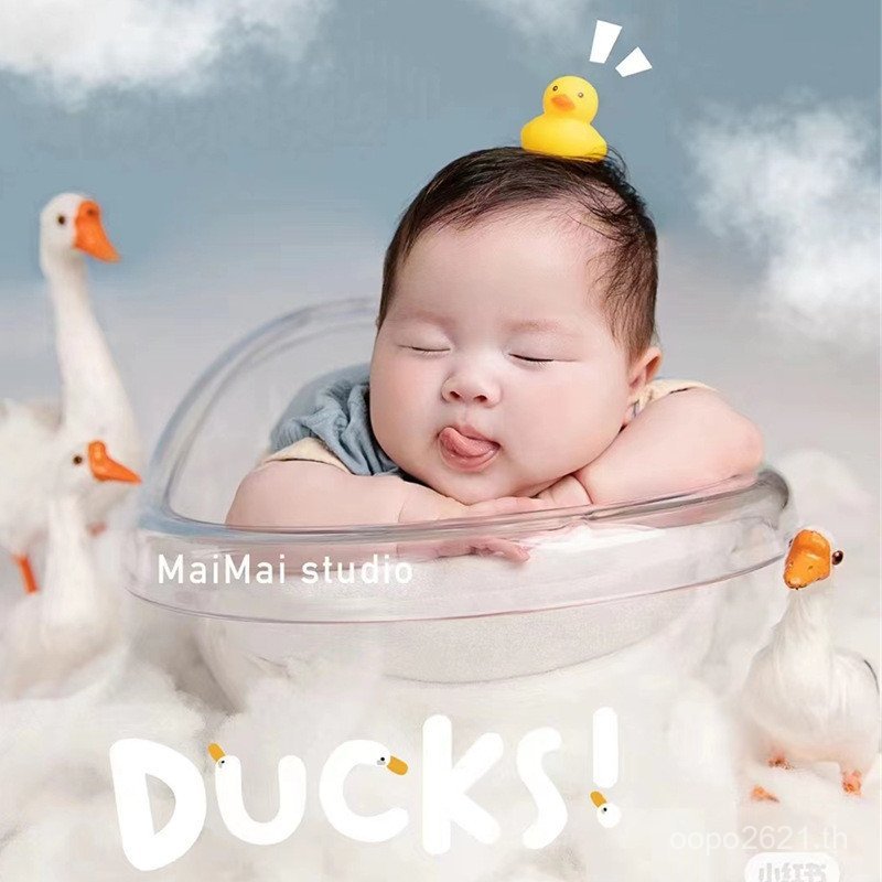 เด็กน่ารักอ่างอาบน้ําโปร่งใสรูปไข่โกหก LN0N