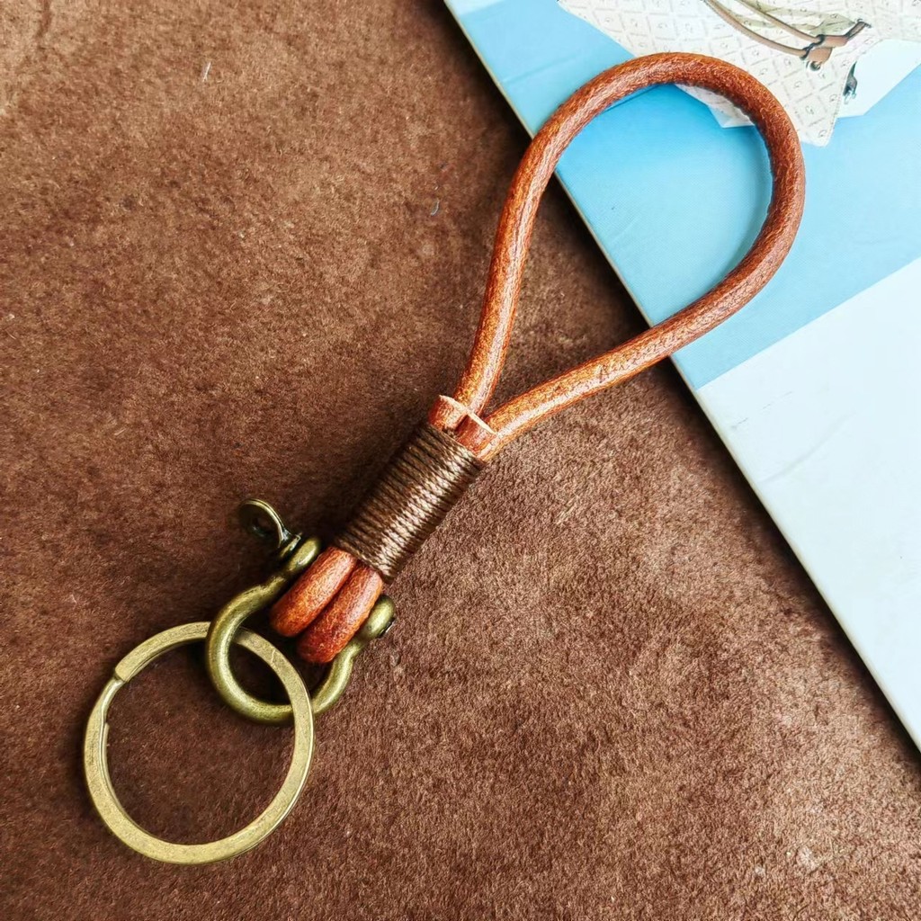 Super Hot Handmade Alkali Water Knot ขนมปังเชือกหนังพวงกุญแจอุปกรณ์เสริม Retro รถหนังเชือก Key แหวน SIL7