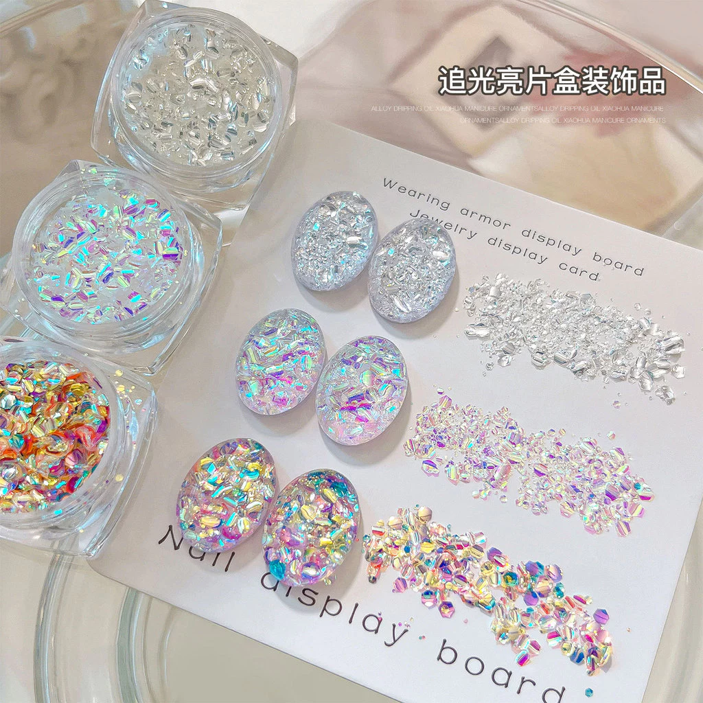 Chasing Sequins อุปกรณ์แต่งเล็บชนิดบรรจุกล่อง High Flash Magic Sequins All-Match เล็บ DIY Glitter ตกแต่งเล็บ