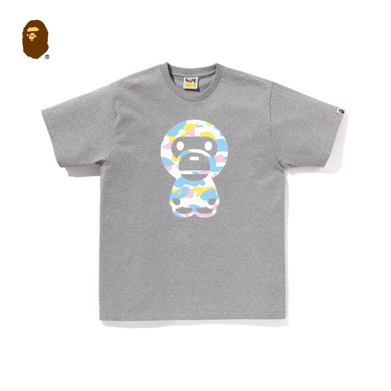 ขายร้อน BAPE Men 26SS Candy Camo Baby Milo การ์ตูนพิมพ์ Baggy สไตล์ด้านบนนุ่มพรีเมี่ยม 100% Cotton T