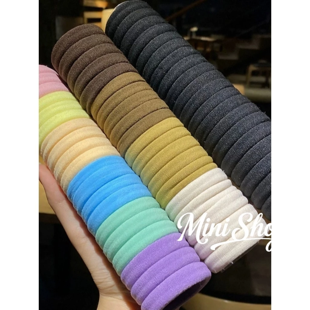Mini shopพร้อมส่งยางมัดผมผ้ากำมะหยี่ ฟีลเกาหลี 20ชิ้นต่อ1กล่อง 9บาท ถูกมาก(Tm-1)