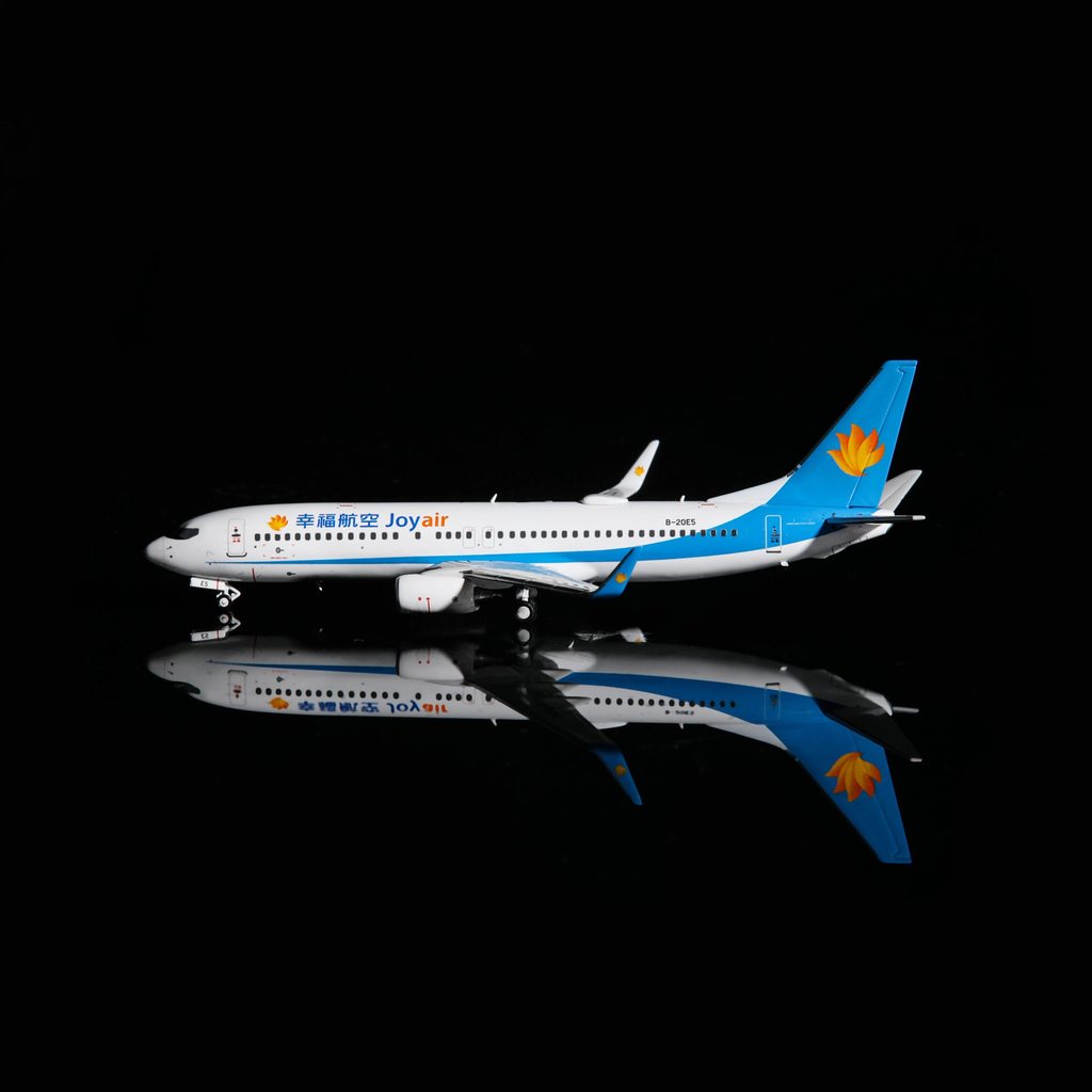 Polaris Happiness Airlines Boeing B737-800 B-221C Fourteen การขนส่งเต็ม B-20E5 เคลือบมาตรฐาน 1: 400