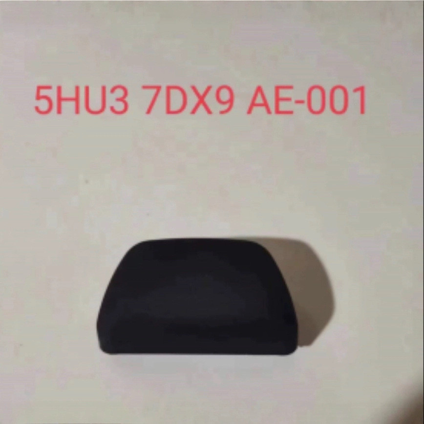 เหมาะสําหรับ 07-17 Jeep Wrangler แถวหน้าด้านหลังเข็มขัดนิรภัยแผ่นปลั๊ก 5HF07DX9AE-001 อุปกรณ์ตกแต่งร